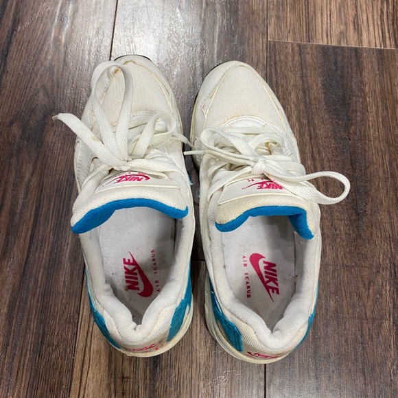 Vintage 90’s Nike Air Icarus - Picture 2 of 6